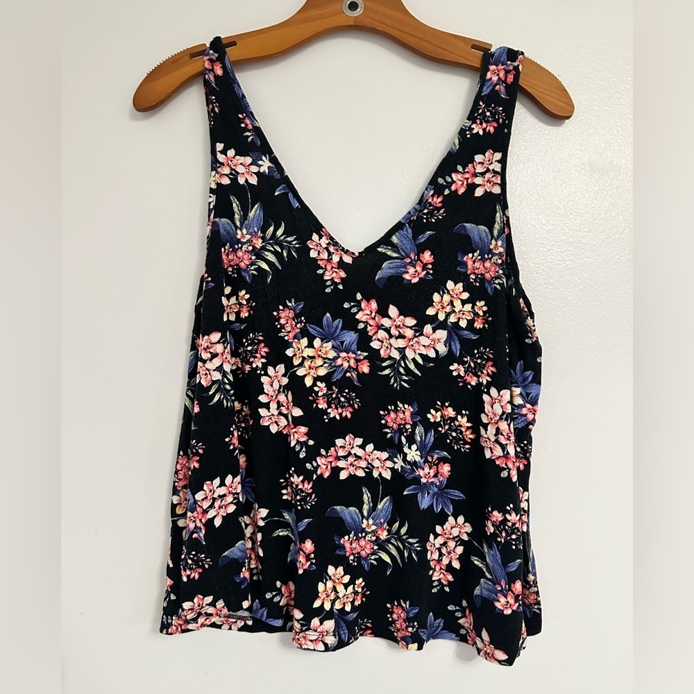 Floral Black Sleeveless Top